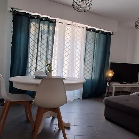 Opulence Pau