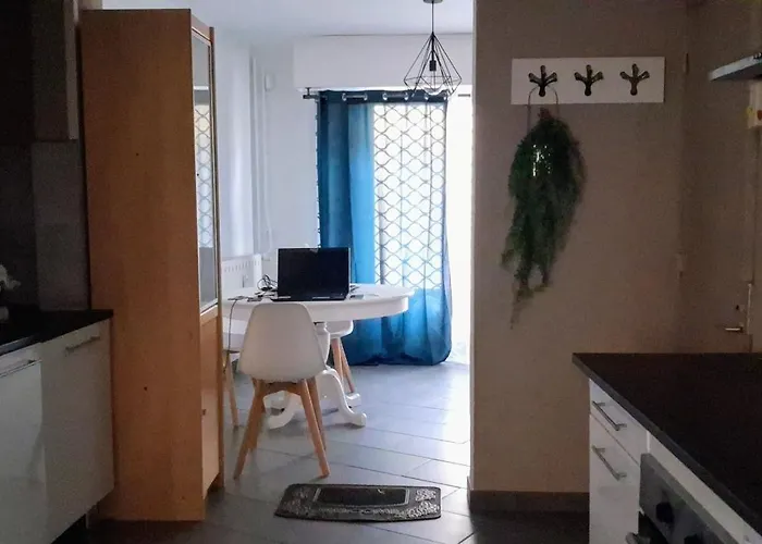 Opulence Apartment *