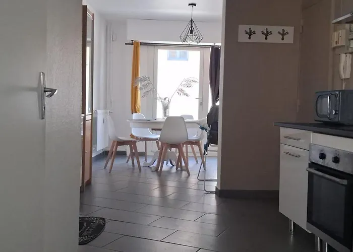 Opulence Apartment *